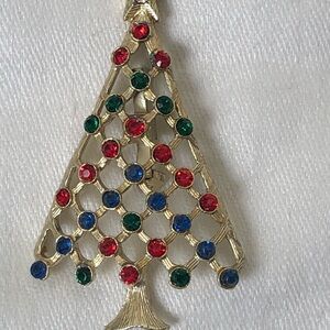 Elegant Gold Christmas Tree Brooch with Red, Green, and Blue Accents